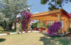 Amazing home in Minturno w/ Outdoor swimming pool, Outdoor swimming pool and 3 Bedrooms